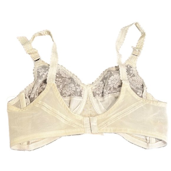 Alexander's Vintage White Lace Bra 36C Union Made #935 - Picture 2 of 5